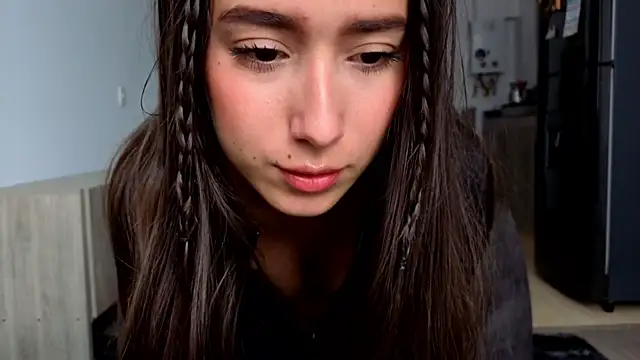 Snapshot of Adhara_Kitten chatting on 05-15-26, 01:40 Adhara Kitten online show from 05-15-26, 01:40