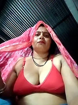 Snapshot of Hot_komal1 chatting on 05-25-26, 09:21 Hot komal1 online show from 05-25-26, 09:21