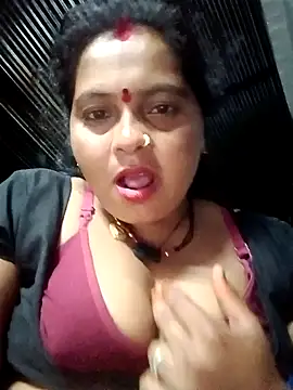 Snapshot of Hot_komal1 chatting on 06-08-26, 07:25 Hot komal1 online show from 06-08-26, 07:25