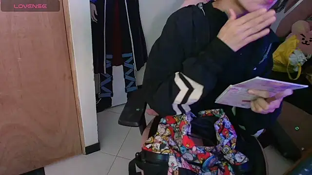 Terraelowen online show from 11-27-25, 11:34