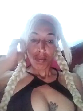 catrina love online show from 09-22-25, 10:23