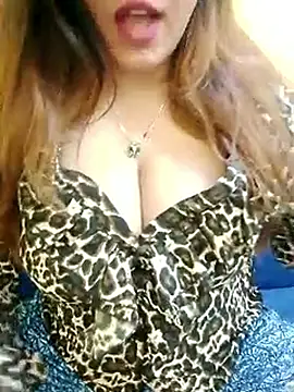 Suhana Darling online show from 10-26-25, 02:56