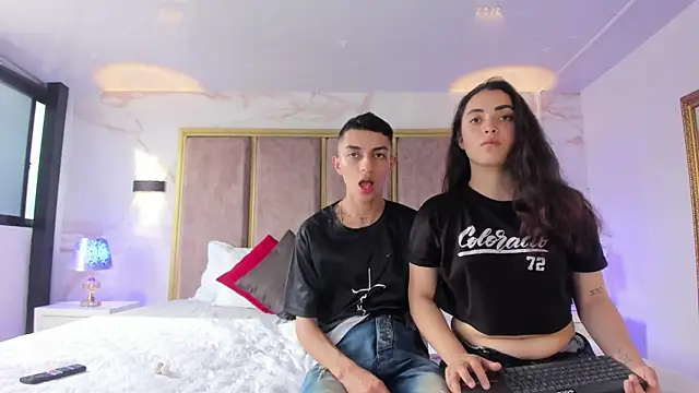 NickandAbby  online show from 04-08-26, 07:25