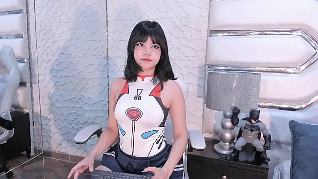 TatiLee online show from 12-20-25, 02:35