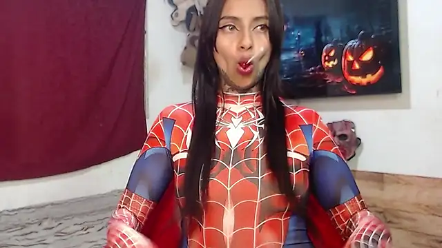 Snapshot of Julls420 chatting on 10-10-25, 05:17 Julls420 online show from 10-10-25, 05:17