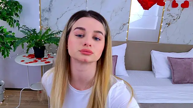 SweetyLicky online show from 02-14-26, 06:26