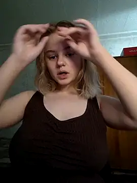 SlipperSherry online show from 11-20-25, 05:29