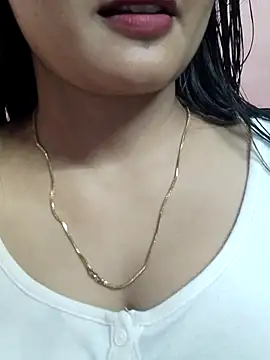 Snapshot of DPK25 chatting on 06-17-26, 11:12 DPK25 online show from 06-17-26, 11:12