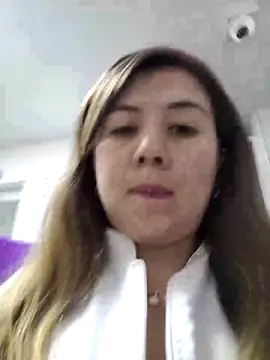 Sophie del Castillo online show from 10-25-25, 12:51