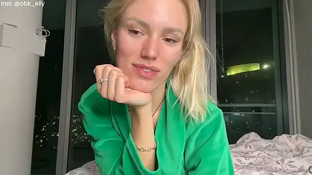 Snapshot of Ohbabykelly chatting on 02-11-26, 01:43 Ohbabykelly online show from 02-11-26, 01:43