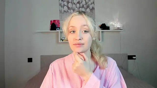 Julliakoill online show from 02-06-26, 10:07