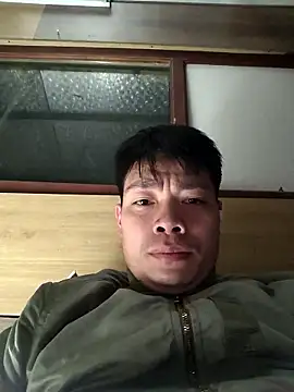 PhongTranHN1 online show from 01-11-26, 04:45