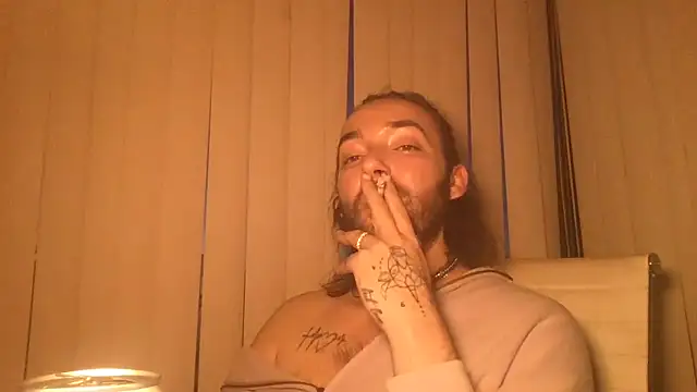 Snapshot of Stevey5894 chatting on 09-18-25, 11:29 Stevey5894 online show from 09-18-25, 11:29