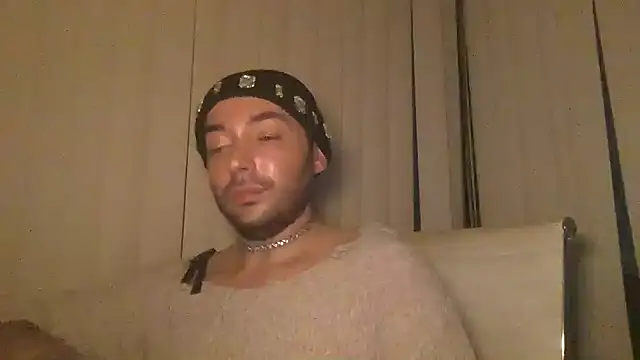 Snapshot of Stevey5894 chatting on 10-08-25, 06:33 Stevey5894 online show from 10-08-25, 06:33