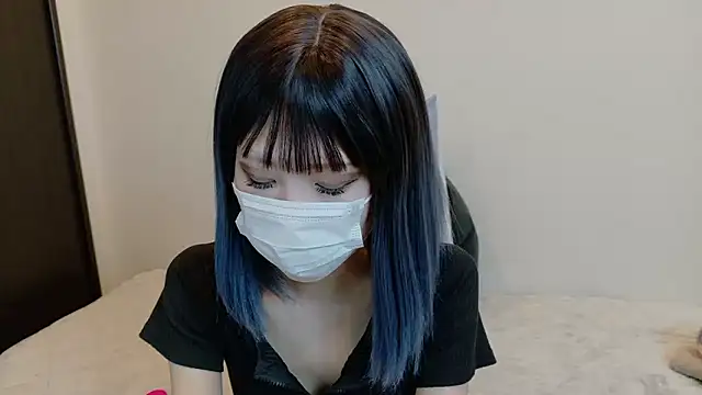 sarina at online show from 03-27-26, 09:21