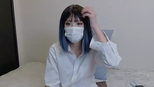 Snapshot of sarina_at chatting on 07-18-26, 07:34 sarina at online show from 07-18-26, 07:34