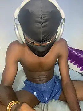 Snapshot of Jaydemasked chatting on 06-08-26, 05:46 Jaydemasked online show from 06-08-26, 05:46