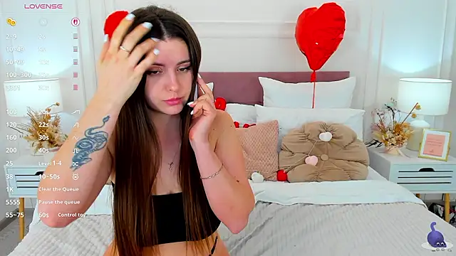 ToriSonn online show from 02-15-26, 09:52