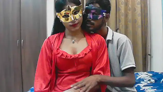 Snapshot of horny__couple_ chatting on 10-17-25, 04:31 horny couple online show from 10-17-25, 04:31