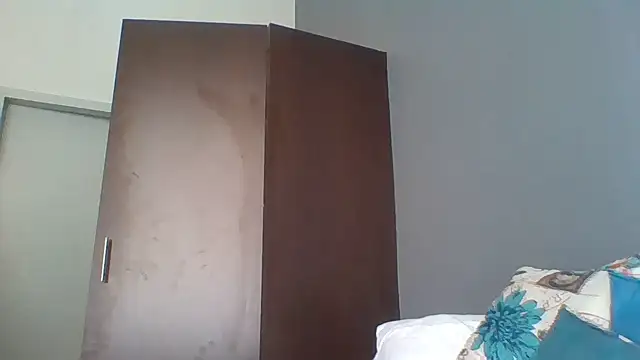 CouplesX96xx online show from 04-04-26, 08:56