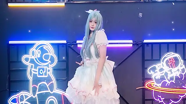 EYgirl222 online show from 09-27-25, 08:47