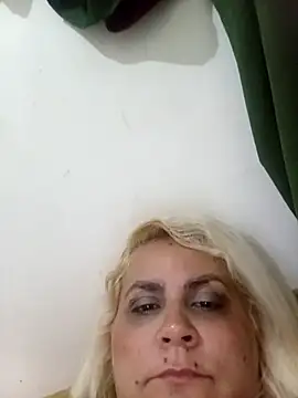 Snapshot of flavinhasensual chatting on 06-27-26, 04:23 flavinhasensual online show from 06-27-26, 04:23