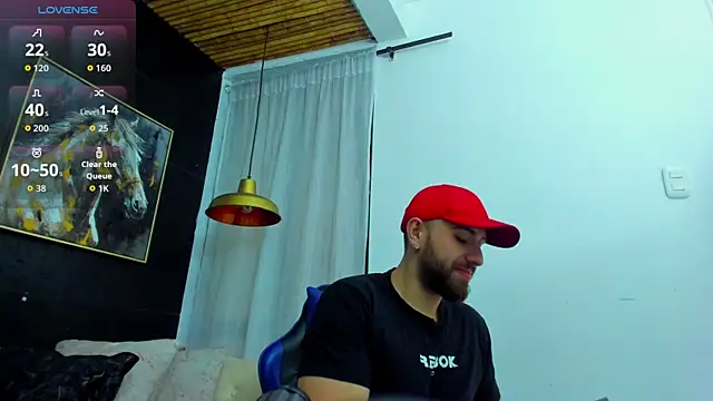 Maximo Wolff online show from 11-05-25, 08:09