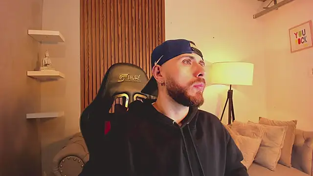 Maximo Wolff online show from 01-09-26, 09:16