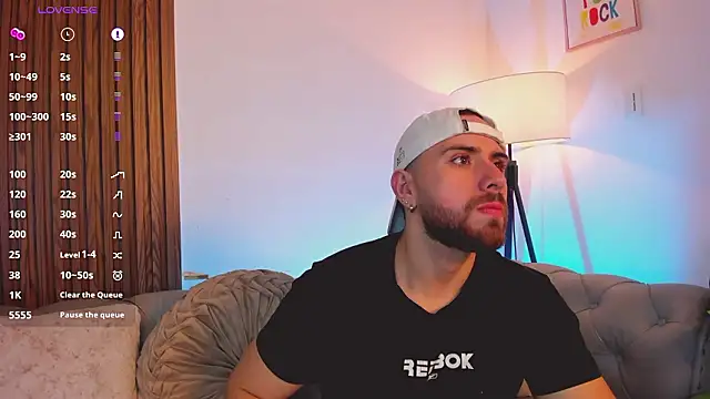 Maximo Wolff online show from 02-26-26, 07:46