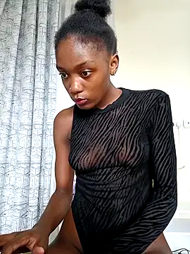 Snapshot of Miss-Hennessy chatting on 03-19-26, 12:09 Miss-Hennessy online show from 03-19-26, 12:09