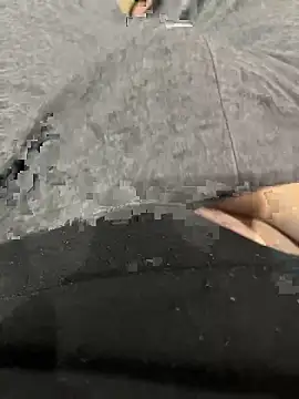 I SHO0106 online show from 11-24-25, 05:23