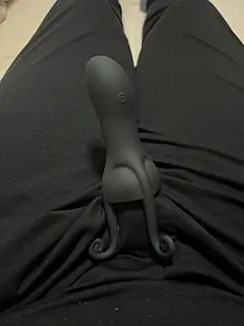 I SHO0106 online show from 12-03-25, 10:24