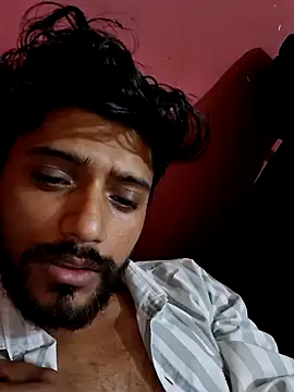 Snapshot of king_raaj1999 chatting on 06-17-26, 01:23 king raaj1999 online show from 06-17-26, 01:23