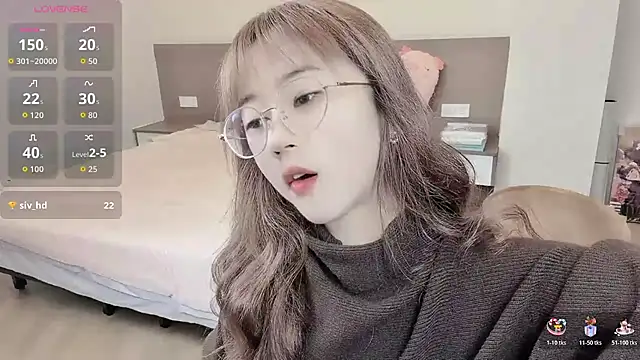 nini a online show from 11-18-25, 08:52