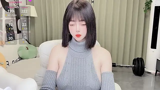 Snapshot of uikyy1 chatting on 02-05-26, 03:16 uikyy1 online show from 02-05-26, 03:16