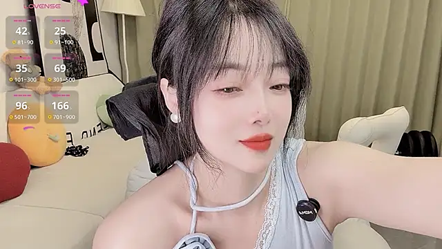 Snapshot of uikyy1 chatting on 02-07-26, 02:32 uikyy1 online show from 02-07-26, 02:32