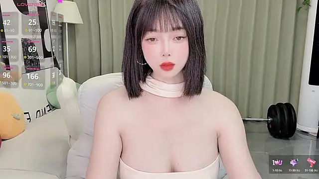 Snapshot of uikyy1 chatting on 02-10-26, 03:05 uikyy1 online show from 02-10-26, 03:05