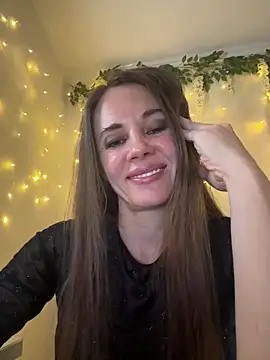 LucieMack online show from 03-25-26, 07:42