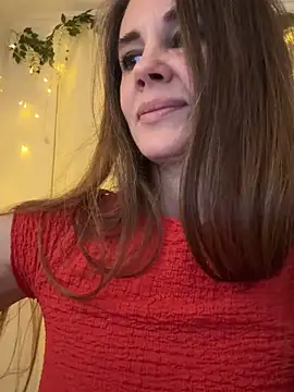 LucieMack online show from 04-10-26, 07:29