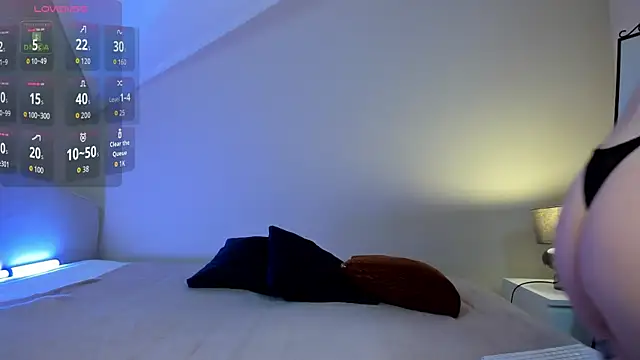 Naomi Urban online show from 09-20-25, 09:27