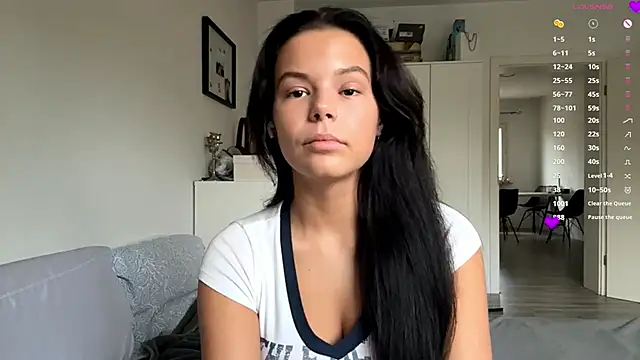 MaydaCornwall online show from 11-19-25, 08:03