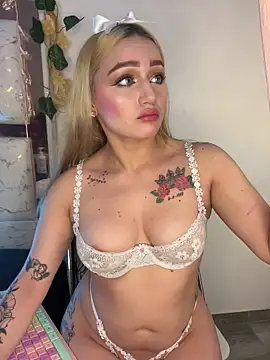 Sara Sophia420 online show from 06-25-26, 08:41
