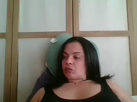 ITALIANASISIXX online show from 02-22-26, 02:48