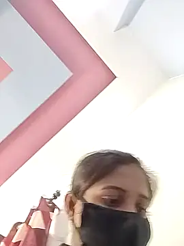 Ruhi 07 online show from 11-13-25, 04:22