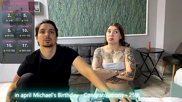 Snapshot of VelvetMiley chatting on 04-19-26, 06:10 VelvetMiley online show from 04-19-26, 06:10