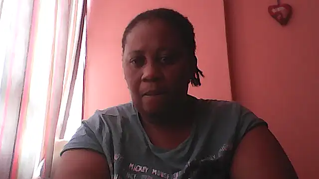 Snapshot of HUGEASSXXXXX chatting on 10-07-25, 05:48 HUGEASSXXXXX online show from 10-07-25, 05:48