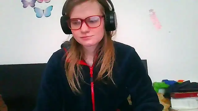 Moonolighta online show from 03-08-26, 01:26