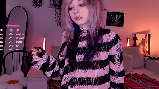 Lollyshy online show from 11-20-25, 09:31