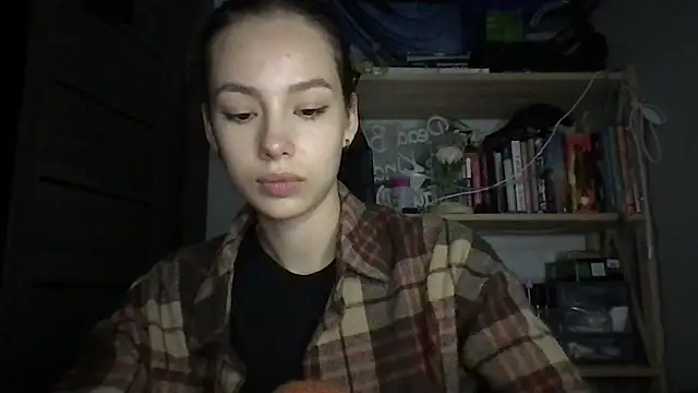 Yuna5343 online show from 10-21-25, 09:26