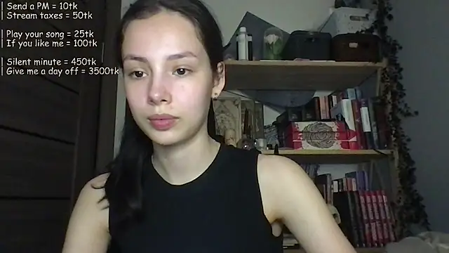 Snapshot of Yuna5343 chatting on 05-19-26, 08:04 Yuna5343 online show from 05-19-26, 08:04